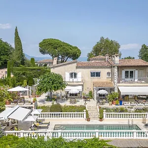 https://bastide-les-3-portes.fr-provencehotel.com